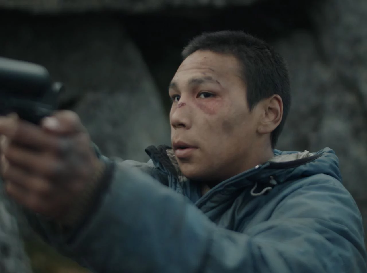 Cậu bé săn cá voi